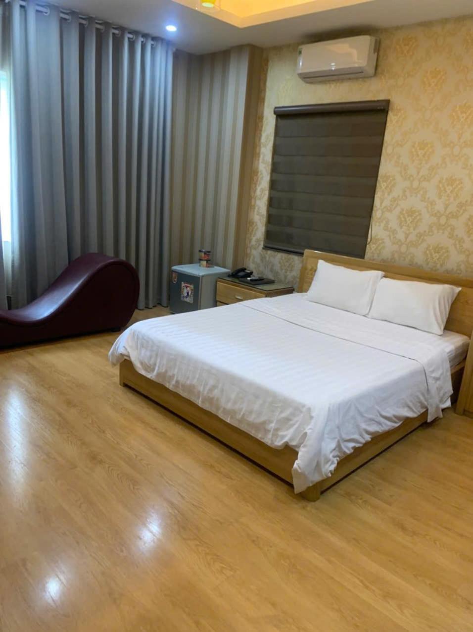 Venus Hotel Ha Noi Ханой Екстер'єр фото