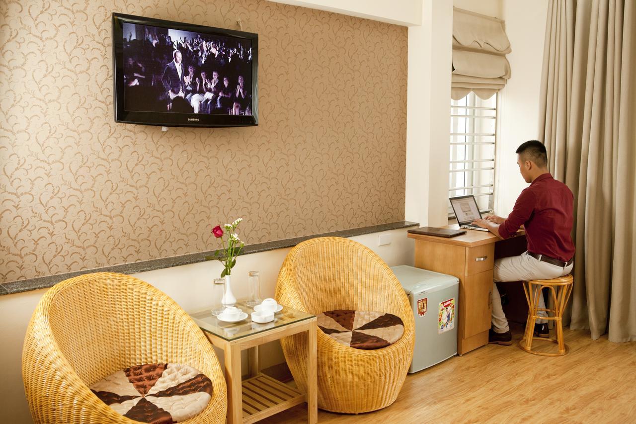 Venus Hotel Ha Noi Ханой Екстер'єр фото